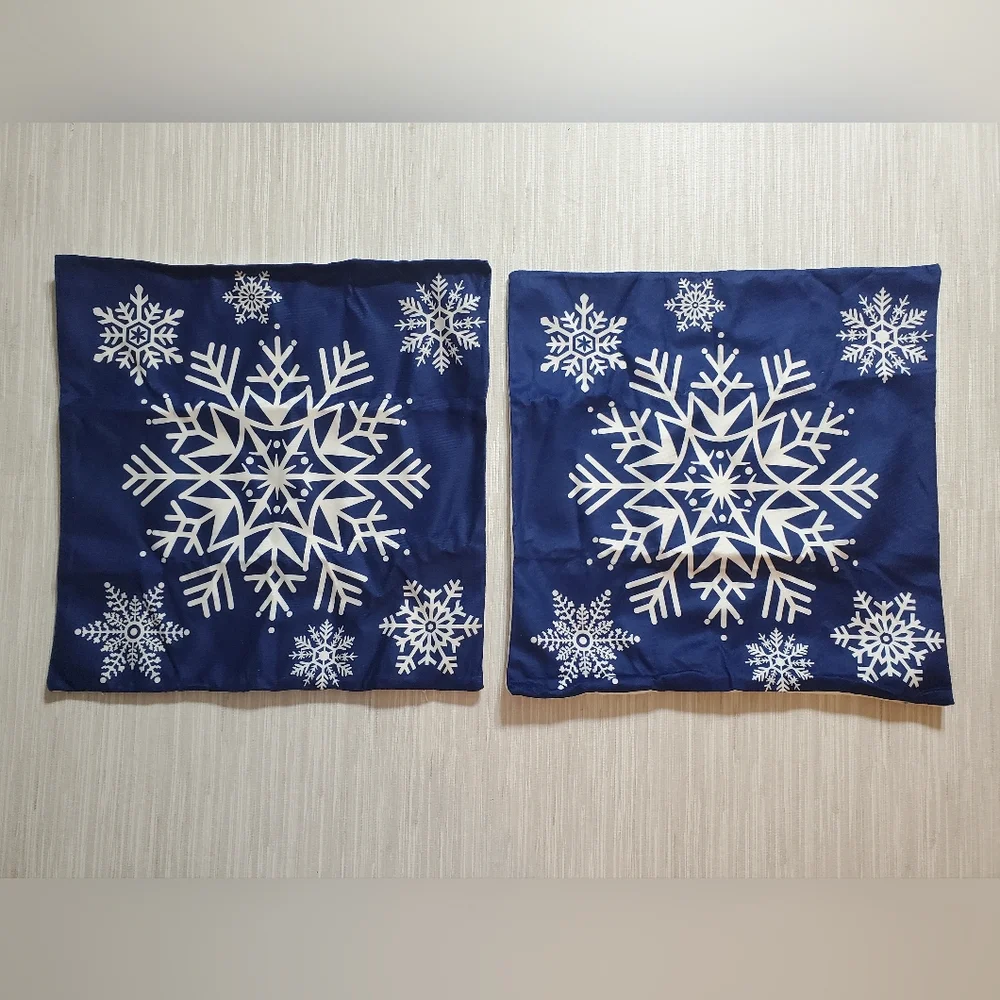 2 Cozy Fleece Throw Pillow Case Covers 17.5